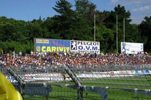 Sport - Calcio - Viterbese - La tribuna Pratogiardino