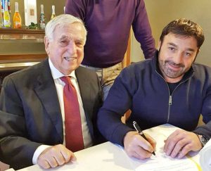La firma del contratto di Maurizio Malè