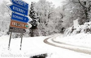 Maltempo - La neve sui Cimini - Strada Canepinese