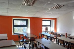 Vetralla - Un'aula della scuola media