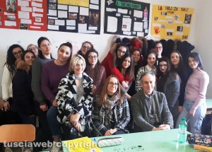 Istituto Santa Rosa - La classe quarta del professor Ugo Longo