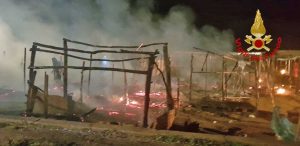 Reggio Calabria - L'incendio della baraccopoli