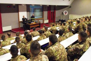 Viterbo - La conferenza "Uso di sostanze stupefacenti e abuso di alcool durante la guida"