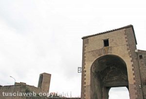 Viterbo - Porta Faul