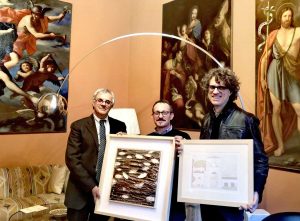 Viterbo - Massimo Alfaioli e Marco Scarici donano due opere alla fondazione Carivit
