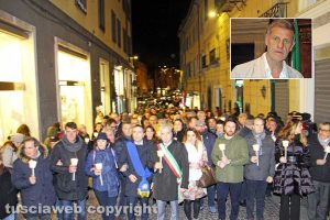 La manifestazione contro la mafia - Nel riquadro l'assessore Claudio Ubertini