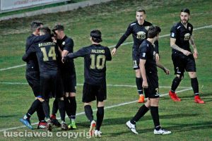 Sport - Calcio - Viterbese - L'esultanza dei gialloblù