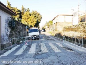 Viterbo - Via del Pilastro chiusa al traffico