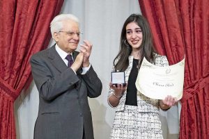 Sergio Mattarella con Chiara Bordi in lacrime