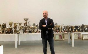 Jury Chechi mette all'asta i suoi trofei