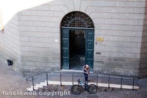 Viterbo - Gli uffici comunali di piazza del comune