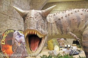 Viterbo - I dinosauri della Terra dei giganti
