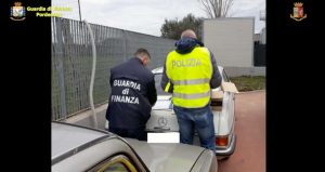 Guardia di Finanza - Operazione Cars lifting