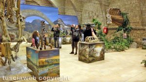 Viterbo - L'inaugurazione della "Terra dei giganti", la mostra dei dinosauri
