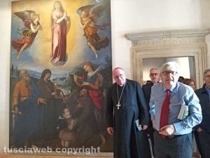 Sutri - Mostra a palazzo Doebbing - Vittorio Sgarbi e il vescovo Romano Rossi