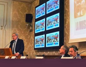 Roma - Il sindaco Giovanni Arena al Senato per sollecitare un'iniziativa parlamentare a sostegno della musica popolare