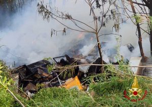 Roma - Rogo discarica abusiva zona est