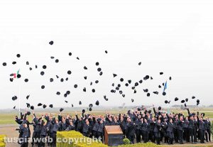 Viterbo - Il giuramento del 21esimo corso allievi marescialli dell'aeronautica militare