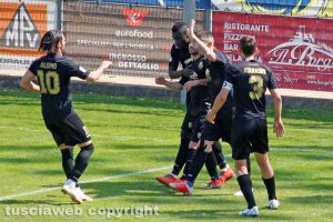 Sport - Calcio - Viterbese - L'esultanza dei gialloblù