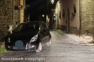 Viterbo - Sosta selvaggia in via Zuccari a Bagnaia