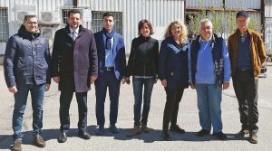 Tarquinia - Alessandra Pesce con Silvia Blasi e Andrea Andreani del M5s