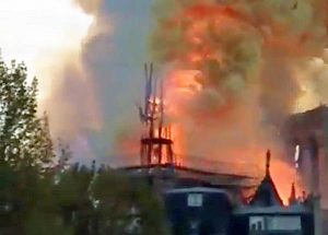 Parigi - Incendio a Notre Dame