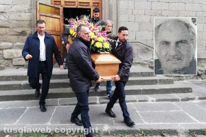Viterbo - I funerali di Giovanni Delfino - Nel riquadro: Giovanni Delfino