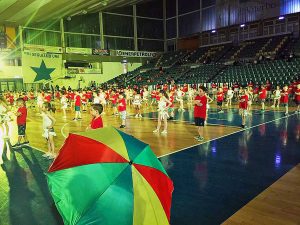 Viterbo - Tutela dell'infanzia - La coreografia degli alunni della Canevari