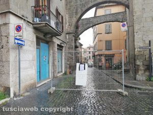 Viterbo - Via Mazzini chiusa al traffico
