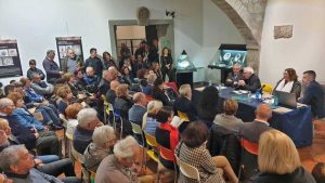 L'inaugurazione della mostra sulle maioliche medievali