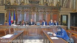 Viterbo - Quarta commissione sulla piscina comunale