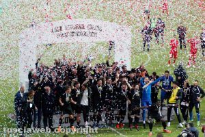 Sport - Calcio - Viterbese -L'esultanza dei gialloblù - Foto di repertorio