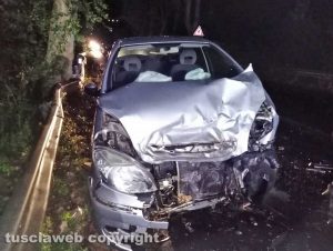 Viterbo - Incidente sulla Cassia Sud tra due auto