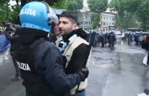 Guerriglia allo stadio - Il fermo di Alessandro Andreani