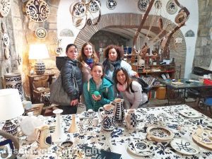 Viterbo - Una delle botteghe artigiane della città della ceramica