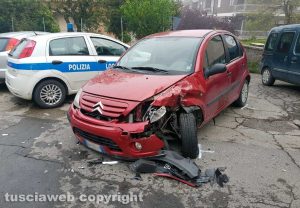 Frontale su vial Fiume a Bagnaia