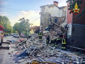 Gorizia - Crollo in una palazzina