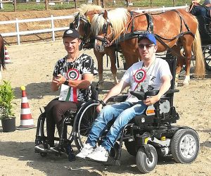 Grotte Santo Stefano - Vitersport libertas nelle prove del turismo equestre attacchi