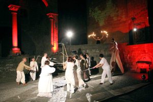 Viterbo - Eta Beta porta in scena le Metamorfosi