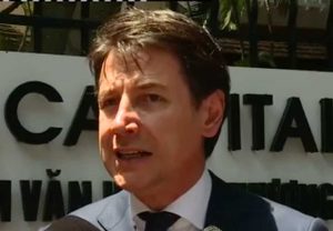 Hanoi - Giuseppe Conte