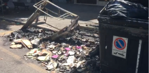 Roma - Cassonetti bruciati