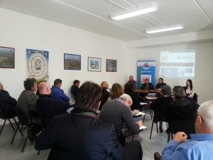 Un incontro nella sede Cna di LadispoliUn incontro nella sedUn incontro nella sede Cna di Ladispolie Cna di Ladispoli