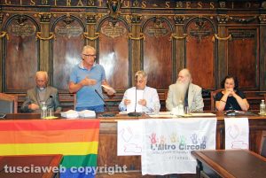 Viterbo - Presentazione della guida ai servizi socio assistenziali