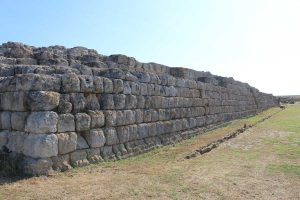 Tarquinia - Ara della Regina