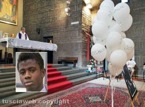 Viterbo - Giovane affogato nel lago di Bolsena - La messa per Joshua Chibueze Anyanwu