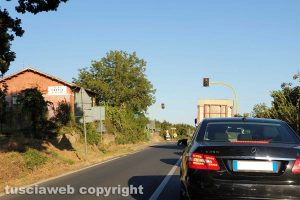 Il semaforo sulla Cassia