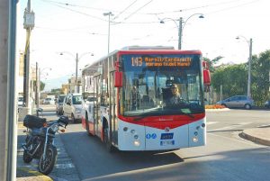 Napoli - Un autobus dell'Azienda napoletana mobilità
