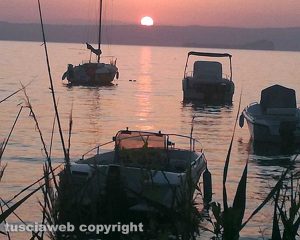 Montefiascone - Tramonto sul lago di Bolsena - Foto di Elvira Fatiganti