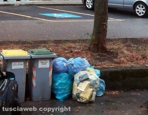Viterbo - La plastica non ritirata