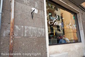 Viterbo - La scritta "Amburgo" in via Garibaldi